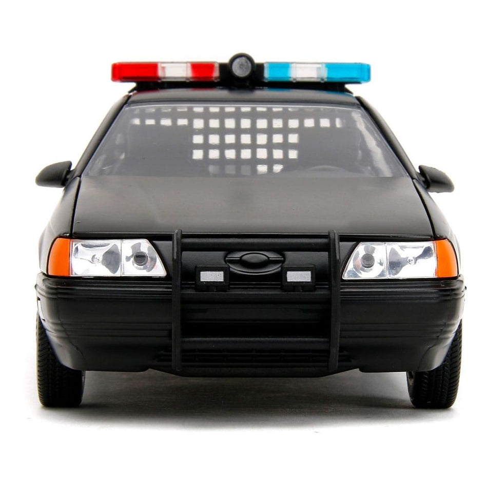 Robocop Hollywood Rides Diecast Model 1/24 1986 Ford Taurus with Action Figure - Collectible Movie Replica - Ventura Games